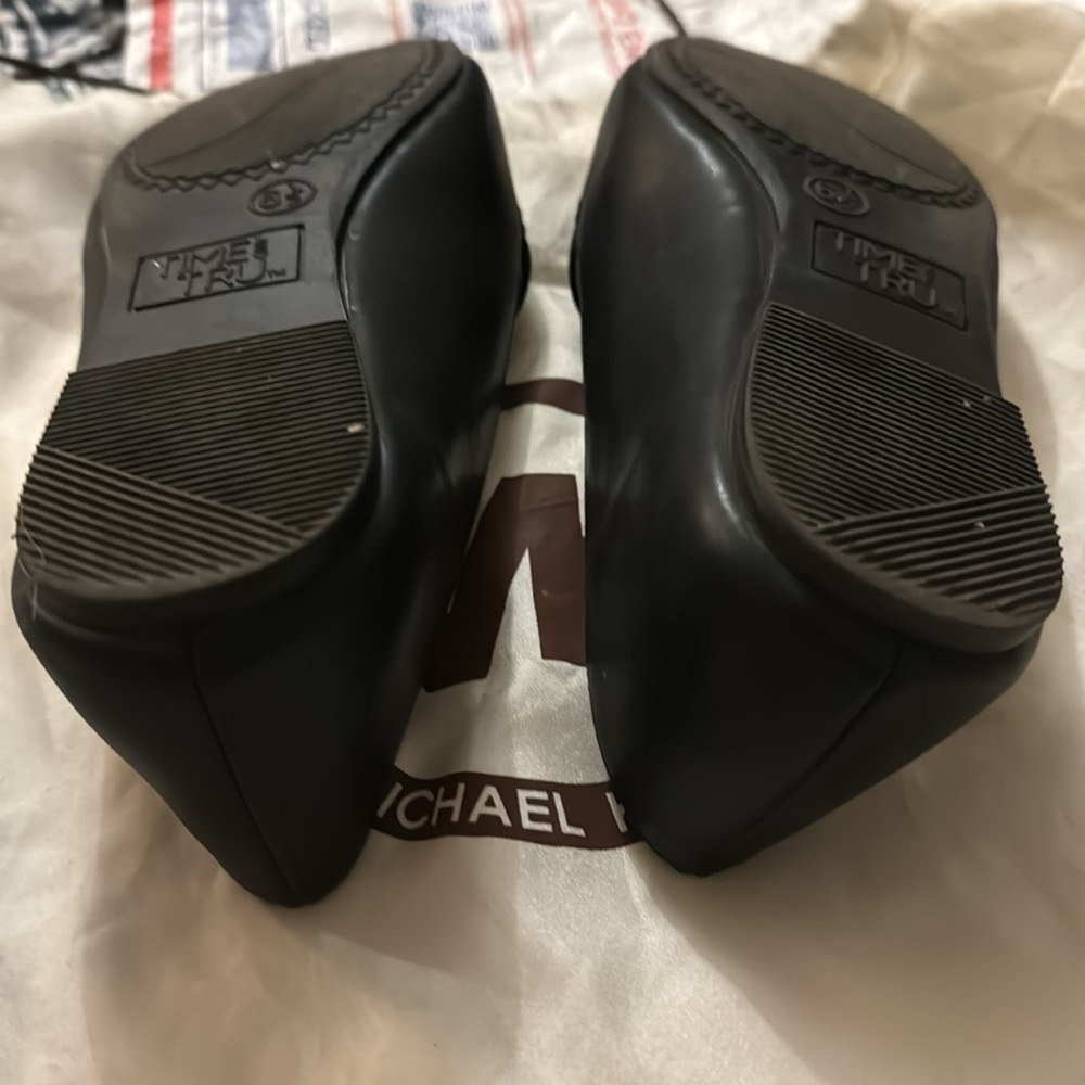black flat - Picture 5 of 7